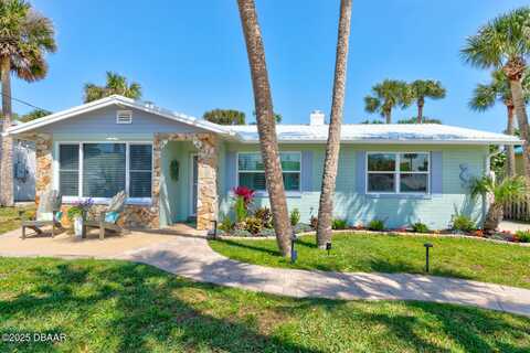 918 E 2nd Avenue, New Smyrna Beach, FL 32169