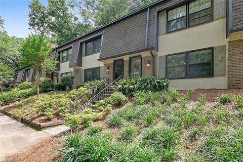 8 Arpege Way NW, Atlanta, GA 30327