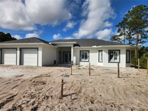 128 Bell Boulevard S, Lehigh Acres, FL 33974