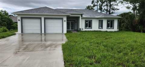 128 Bell Boulevard S unit: Main House, Lehigh Acres, FL 33974