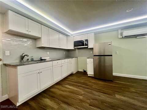 3026 Second Street, Fort Myers, FL 33916