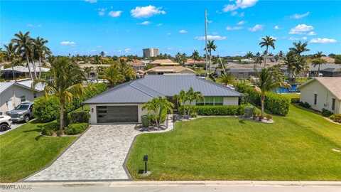 971 S Town And River Drive, Fort Myers, FL 33919