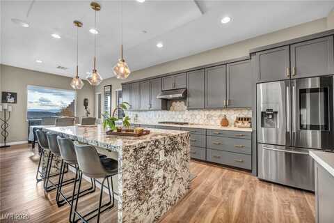 19 Hilltop Crest Street, Henderson, NV 89011