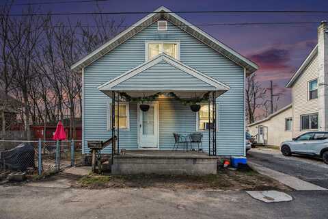30 Lister Court NE, Grand Rapids, MI 49505
