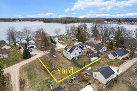 14319 Park Drive, Mecosta, MI 49332