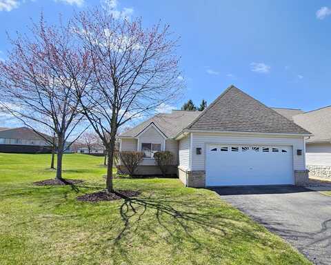 61023 Evergreen Court, South Lyon, MI 48178