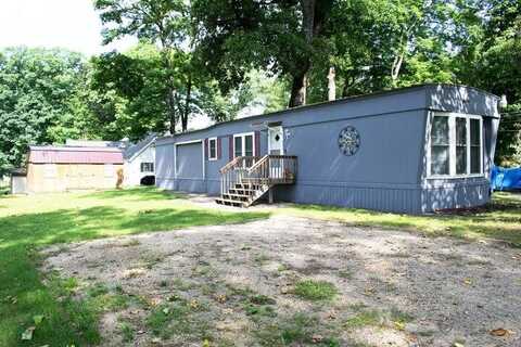 50040 South Street, Dowagiac, MI 49047