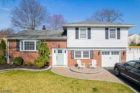 74 Malvern Dr, Clark, NJ 07066