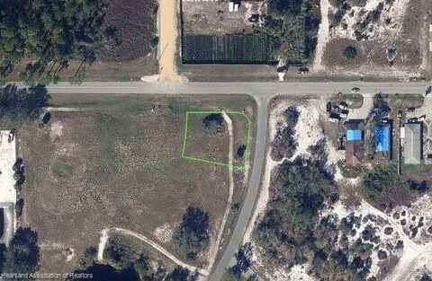 101 Flamingo Road NE, Lake Placid, FL 33852