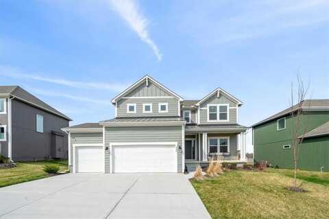 524 SE Carter Road, Lees Summit, MO 64082