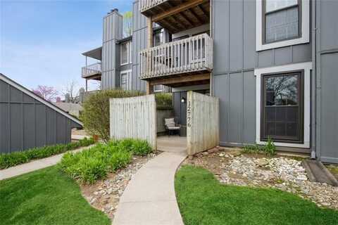 12776 W 110th Terrace, Overland Park, KS 66210