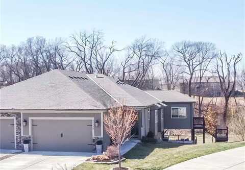 31738 W 83rd Court, De Soto, KS 66018