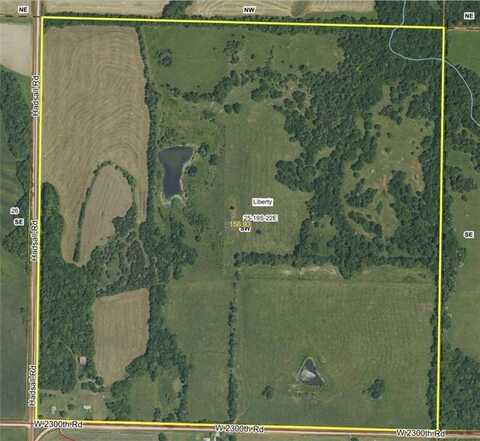 9042 W 2300 Road, Fontana, KS 66026