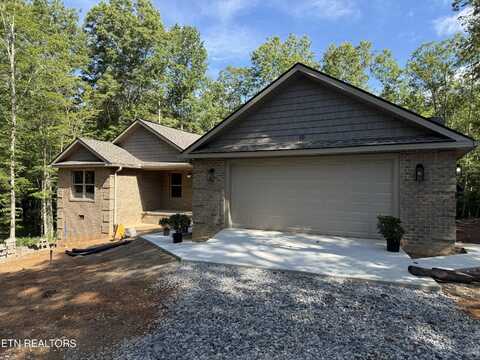 10 T Place Place, Monterey, TN 38574