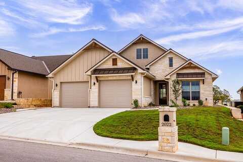 2022 Club House Rd, Kerrville, TX 78028