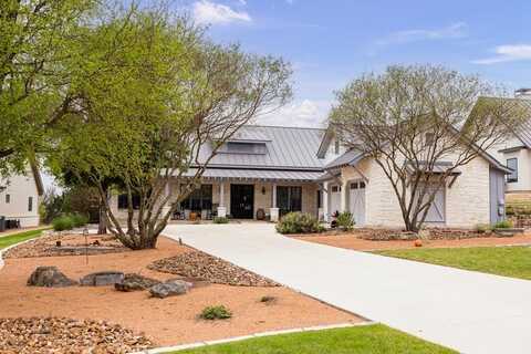 4064 E Comanche Trace Dr, Kerrville, TX 78028