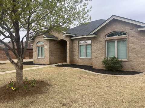 7704 Kirby Avenue, Lubbock, TX 79424