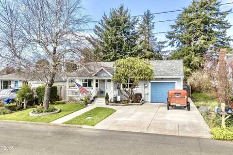 333 NE 7th, Newport, OR 97365