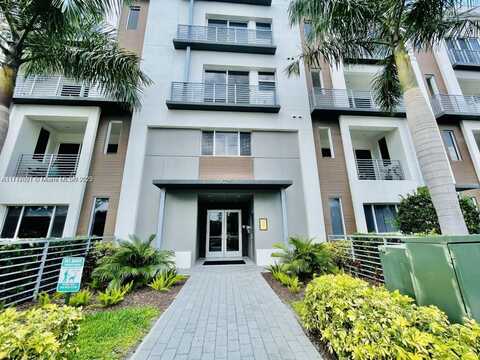 1025 NE 18th Ave, Fort Lauderdale, FL 33304