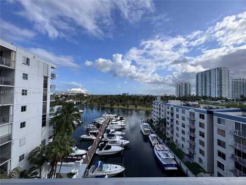 1700 NW N River Dr, Miami, FL 33125