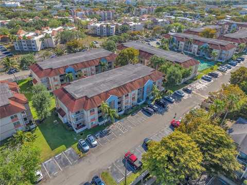 18840 NW 57th Ave, Hialeah, FL 33015