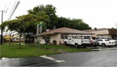 50 SE 13th St, Dania Beach, FL 33004