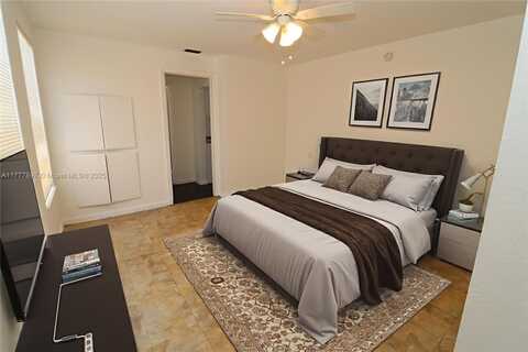 50 SE 13th St, Dania Beach, FL 33004
