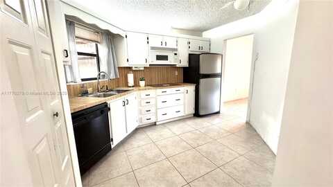 6755 W Broward Blvd, Plantation, FL 33317