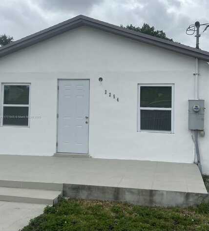 2254 NW 58th St, Miami, FL 33142