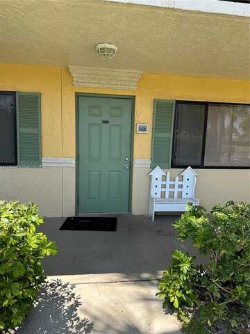 1606 W Meadows Cir W, Boynton Beach, FL 33436