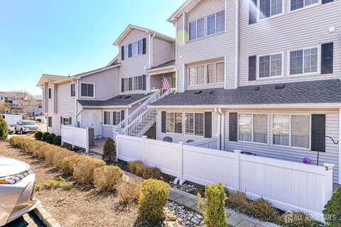 61 Parkside Road, Bedminster, NJ 07921