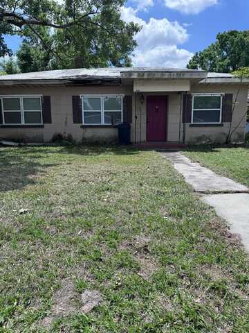 1211 NE 4TH STREET, MULBERRY, FL 33860