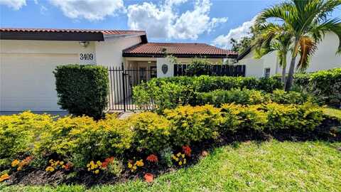3409 MONTILLA COURT, SARASOTA, FL 34232