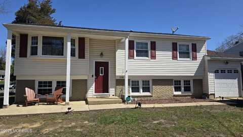 336 Colonial Drive, Toms River, NJ 08753