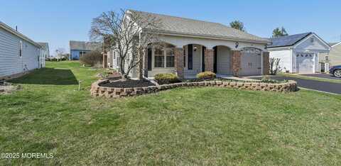 9 Weybridge Place, Manchester, NJ 08759
