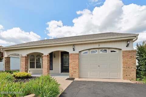 9 Weybridge Place, Manchester, NJ 08759