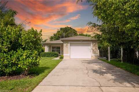 2247 Pineland, NAPLES, FL 34112