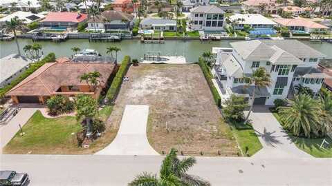 376 HERON, NAPLES, FL 34108
