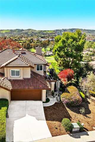 27507 Via Sequoia, San Juan Capistrano, CA 92675
