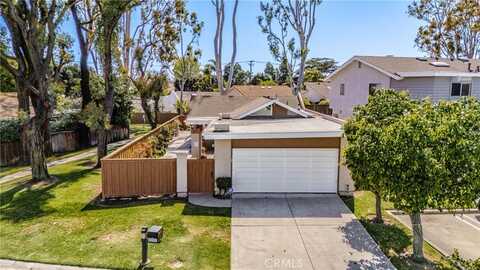8292 MANIFESTO Circle, Huntington Beach, CA 92646