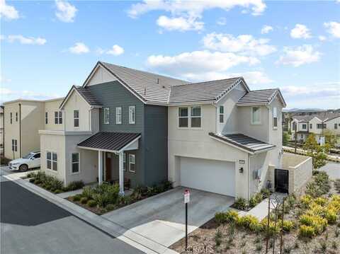 27661 Hillside Place, Valencia, CA 91381