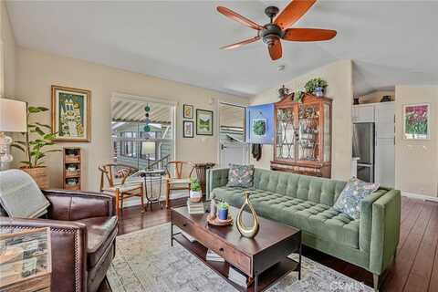 2550 Pacific Coast Hwy, Torrance, CA 90505
