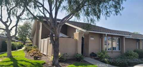 8565 Colusa Circle, Huntington Beach, CA 92646