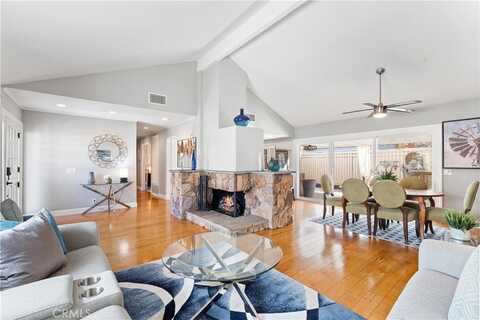 22772 Islamare Lane, Lake Forest, CA 92630