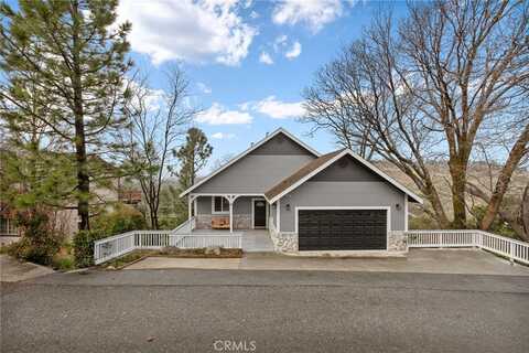 1207 Grass Valley Road, Lake Arrowhead, CA 92352