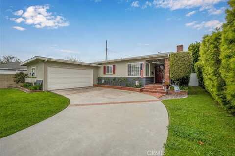 2813 Albury Avenue, Long Beach, CA 90815