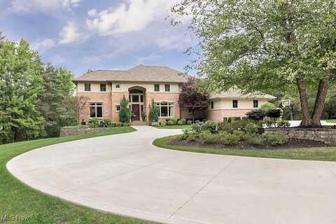 104 Partridge Lane, Hunting Valley, OH 44022
