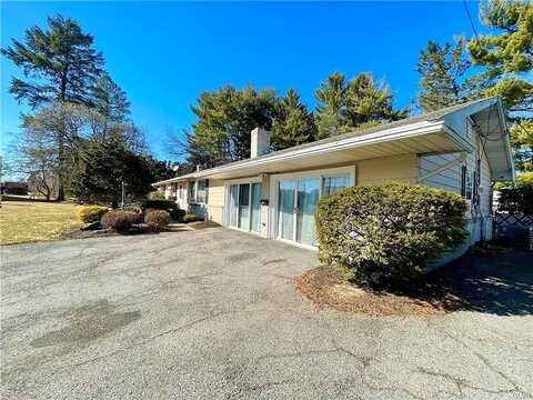 Overlook, WHITEHALL, PA 18052