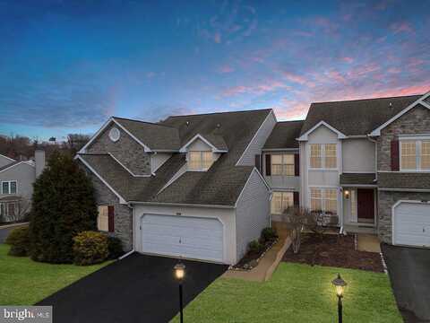 Revere, WEST CHESTER, PA 19382