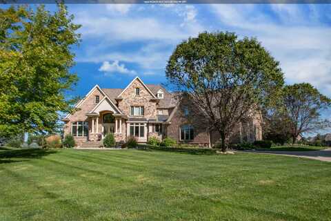 715 Monterey Trail, Dakota Dunes, SD 57049